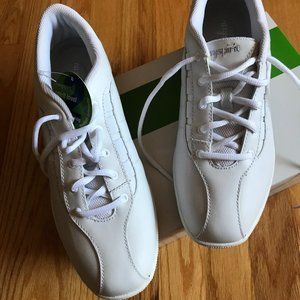 Easy Spirit Shoe/ Sneaker
